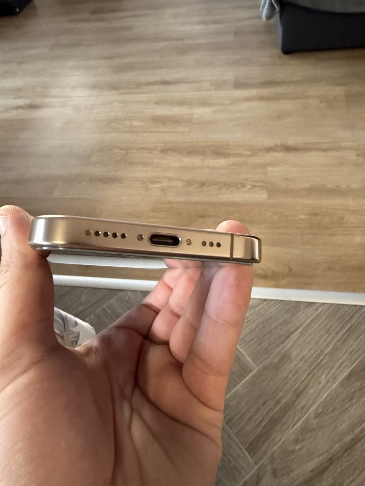 Iphone 16 Pro 256GB Desert Titanium