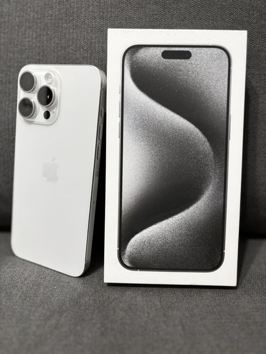 iPhone 15 Pro Max - 256 GB, White/Alb, stare impecabila