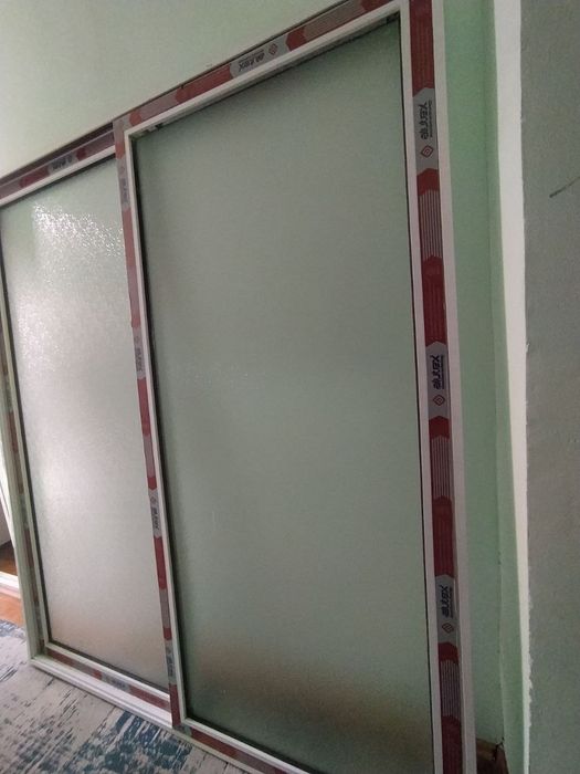 Продаётся дверь купе