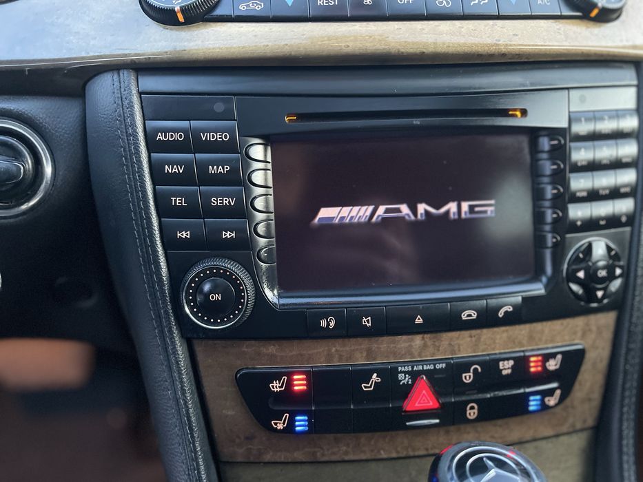 Vand sau schimb mercedes cls