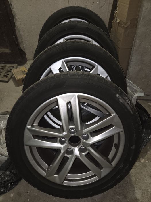 Jante + cauciucur Pireli sottozero3audi A4, B8,B8.5,B9, 225/ 50/ r17