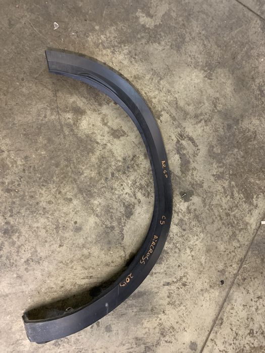 bandou aripa dreapta spate  citroen c5 aircross - motorina 2019