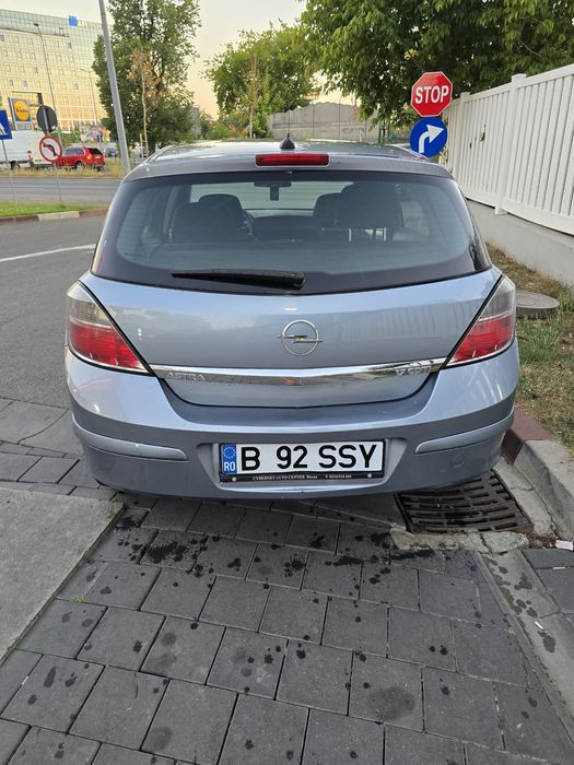 Opel Astra H 1.7