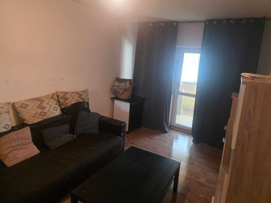 Apartament cu 2 Camere centru Hala centrala