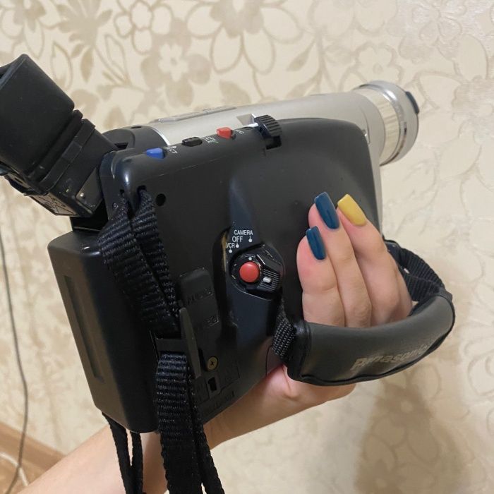 Продаю видео аппарат Panasonic