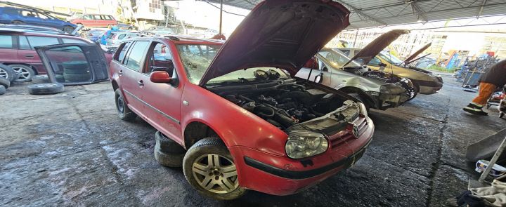 Galerie admisie Volkswagen VW Golf a 4-a generatie