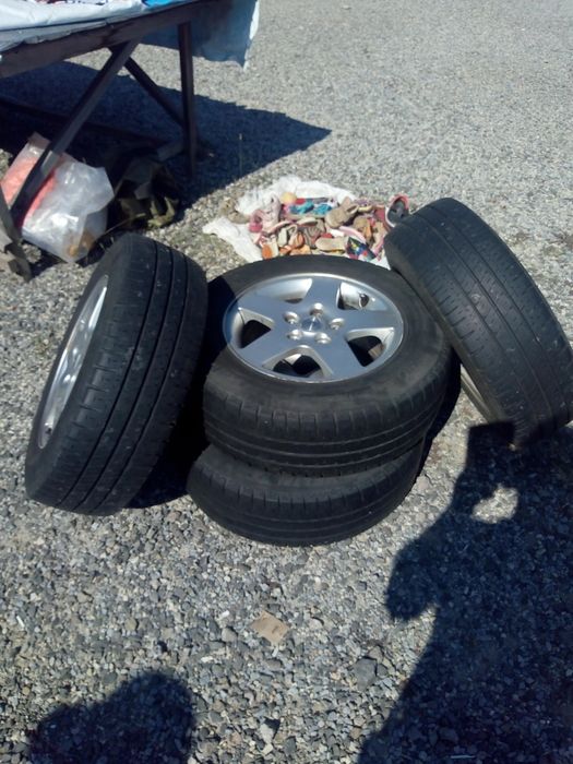 Cauciucuri+jante 195/75/15 Vară Mercedes Vito