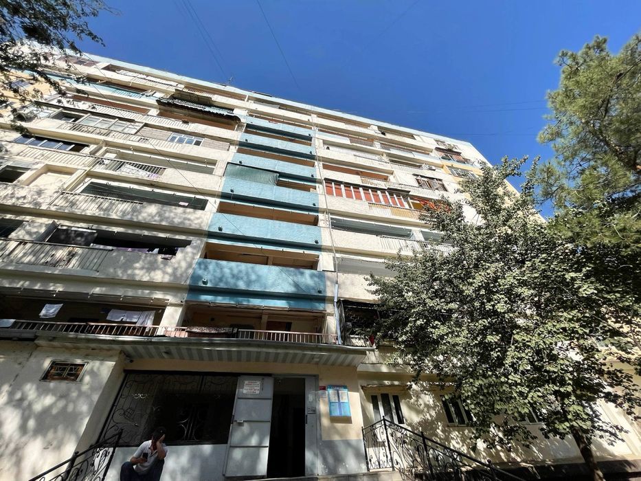 Учтепинский район. Чиланзар 23 квартал. 2/3/9 . Без ремонта