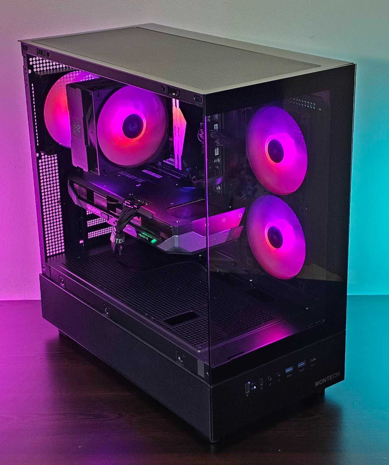 RX 9070 16GB/Ryzen 7-7800X3D/RAM 32GB/SSD 1TB/Чисто Нов+Гаранция!