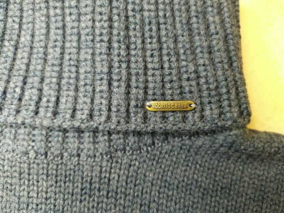 Roberto Cavalli вълнен пуловер