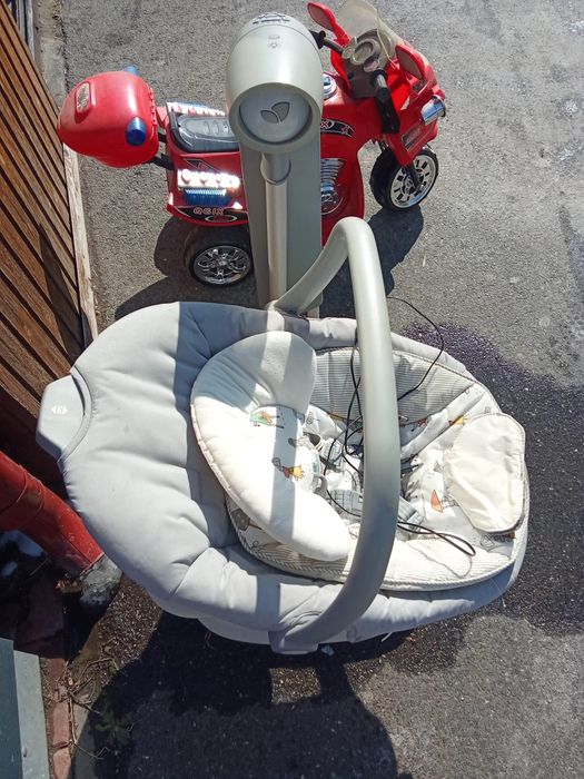 Masinunta Mercedes electrica pentru copii balansoar copii și motoreta