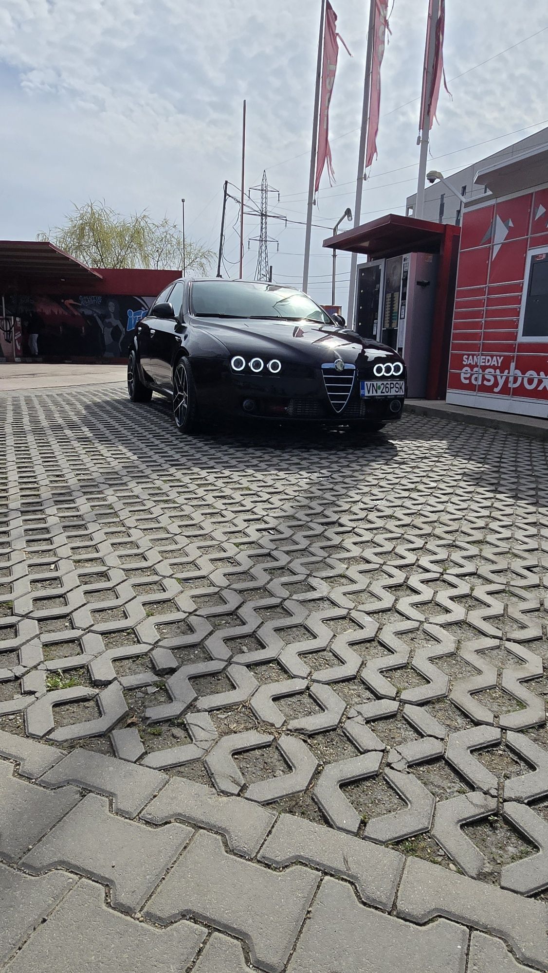 Vând Alfa Romeo 159
