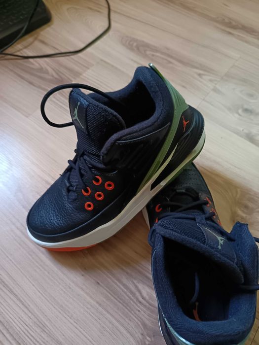 Маратонки Air Jordan, 36,5 номер