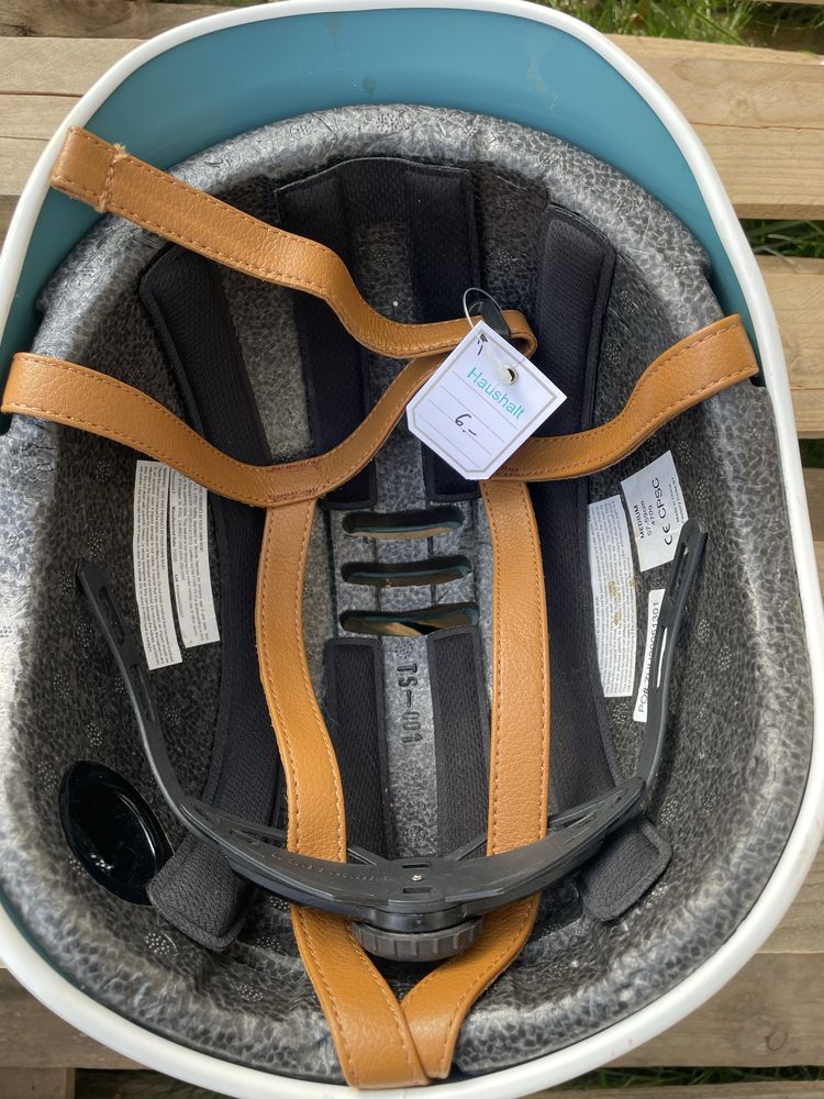 Жокейска каска thousand  medium 57-59см
