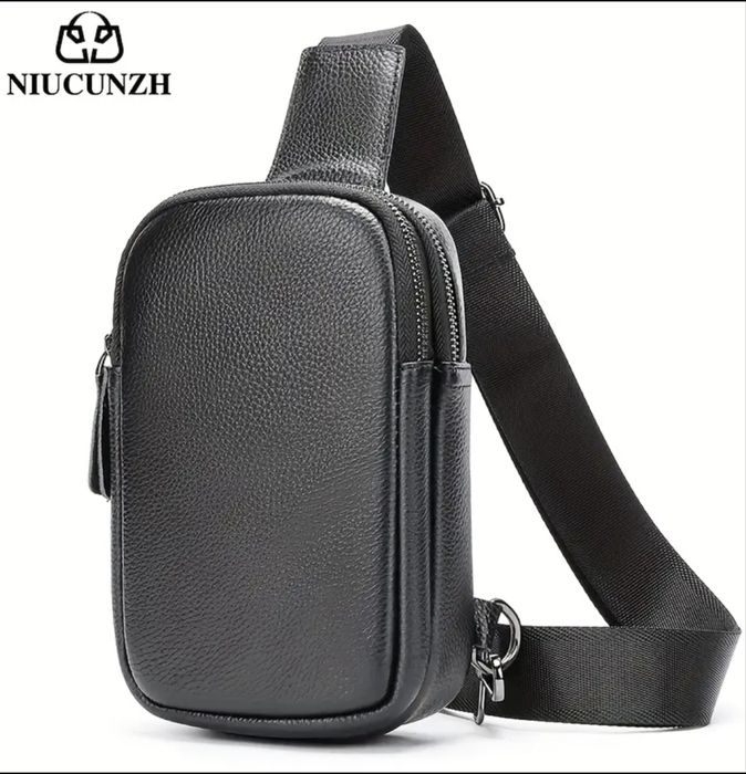 Луксозна, Компактна и Стилна дисплей чантичка /Премиум естествена кожа