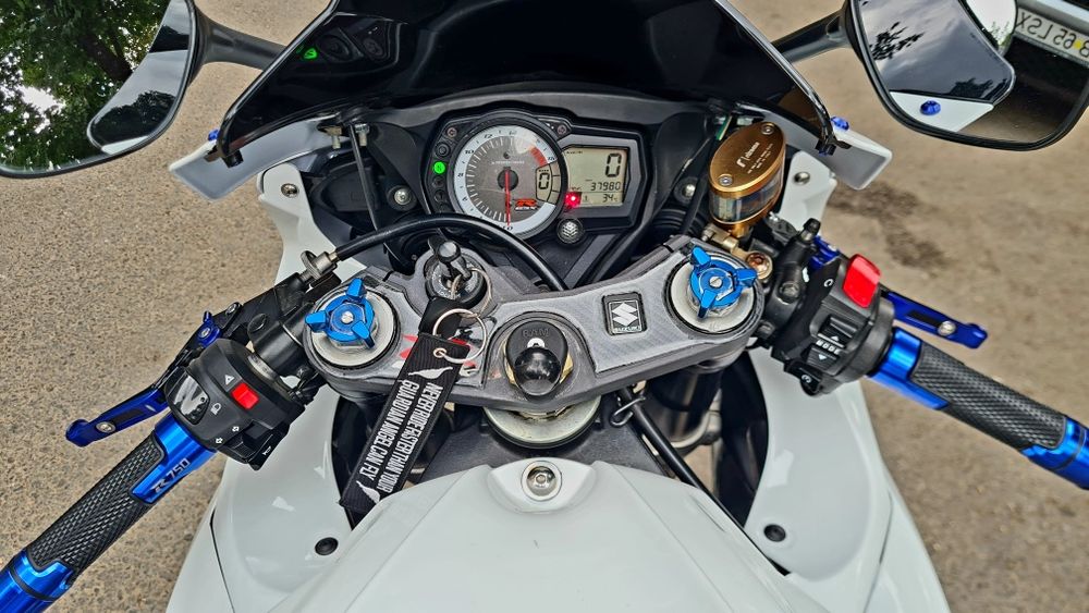 Suzuki Gsx-R 750cc