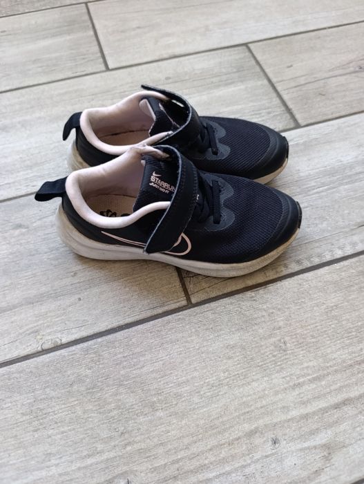 Маратонки Nike за момиче