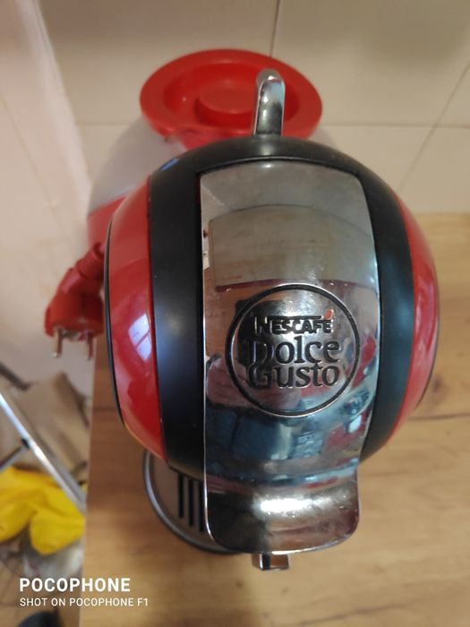 Кафе машина за капсули