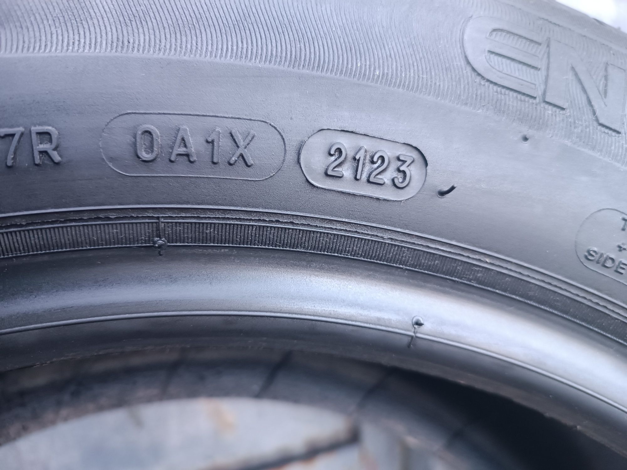 205/60/16 Michelin Дот 2123