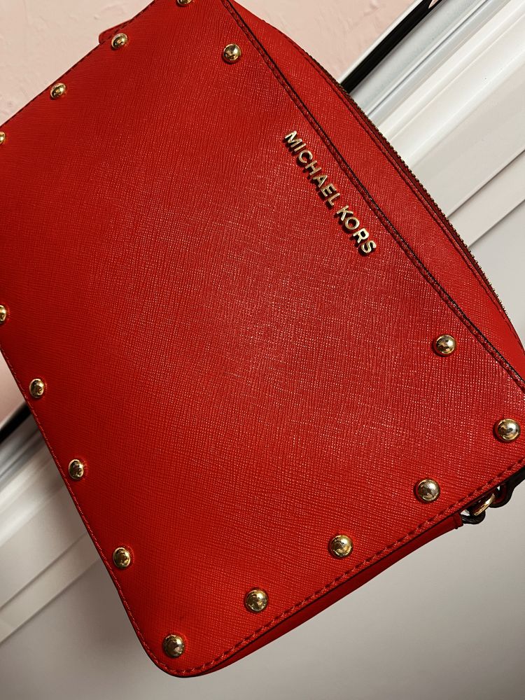 Michael Kors дамска кросбоди чанта