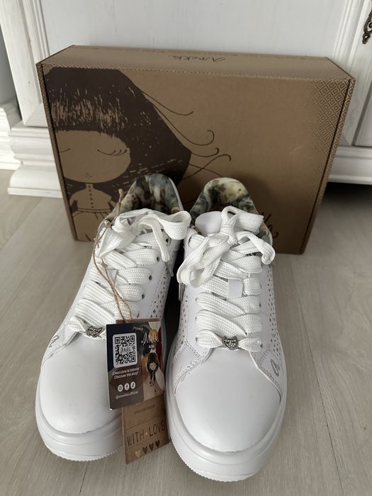 Adidas original dama Amekke