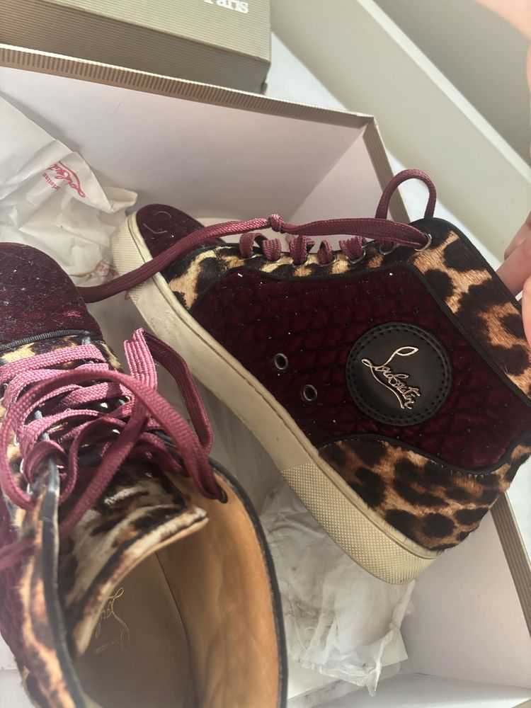 Christian Louboutin Leopard print sneakers marimea 37.5