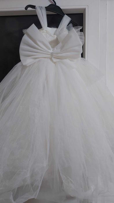 Vand rochița prințesă