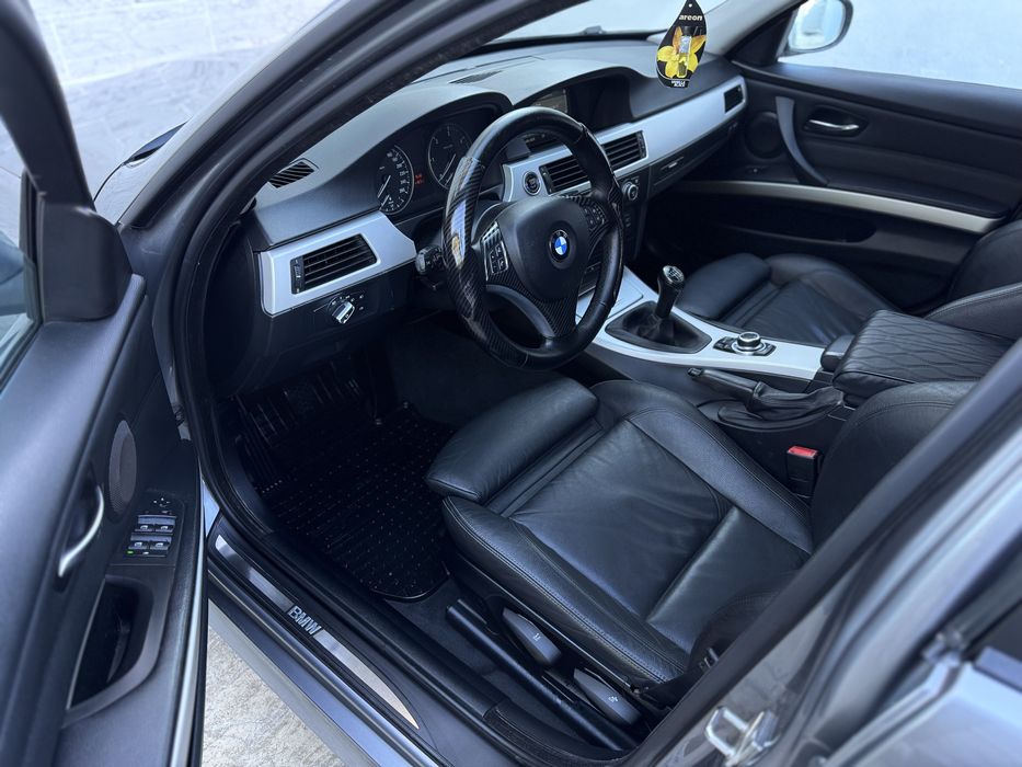 Vând BMW 320D E90 2.0D Facelift An fabricatie 2009