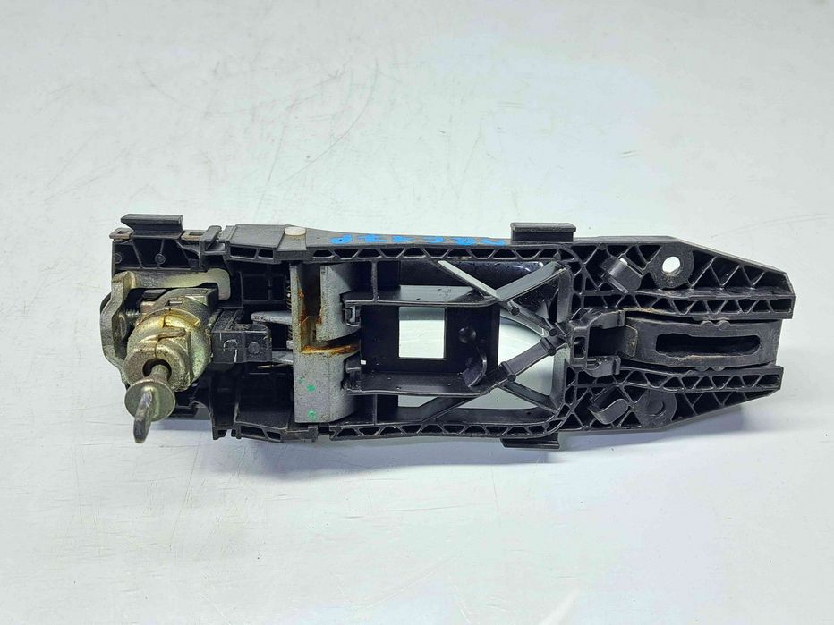 Maner usa dreapta fata Volkswagen Golf 7 (5G) [Fabr 2014-prezent] LC9X