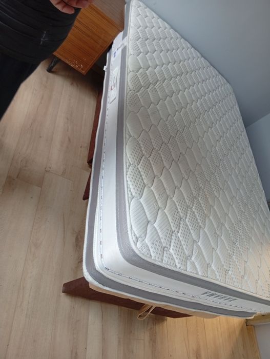 Продавам матрак и под матрачна рамка НАНИ сбъднат сън модел бахама 120