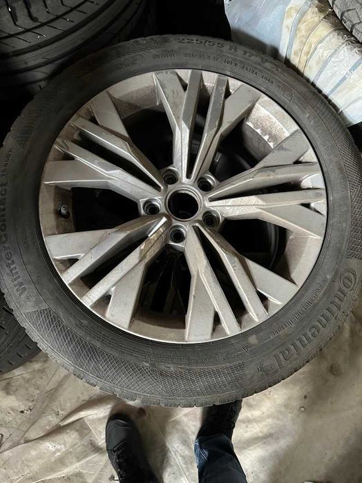 4бр. ал.джанти VW Ancona 8Jx17 ET41 + зимни гуми Continental 225 55 17