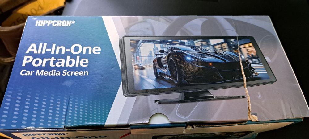 Hippcron portable car media screen