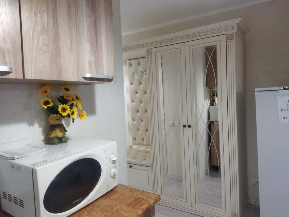 Сдам однокомнатную квартиру студию в ЖК Солнечный посуточно