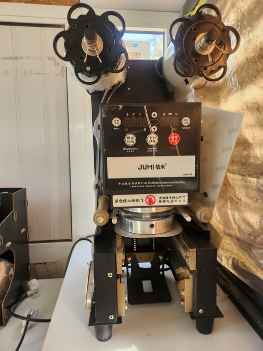 Avtomat stakan qopqogini yopgich (Lid sealing machine)