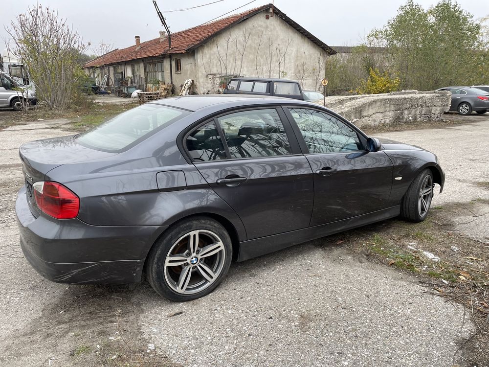 BMW 320d e90 163 к.с. ЛЯВ волан на части