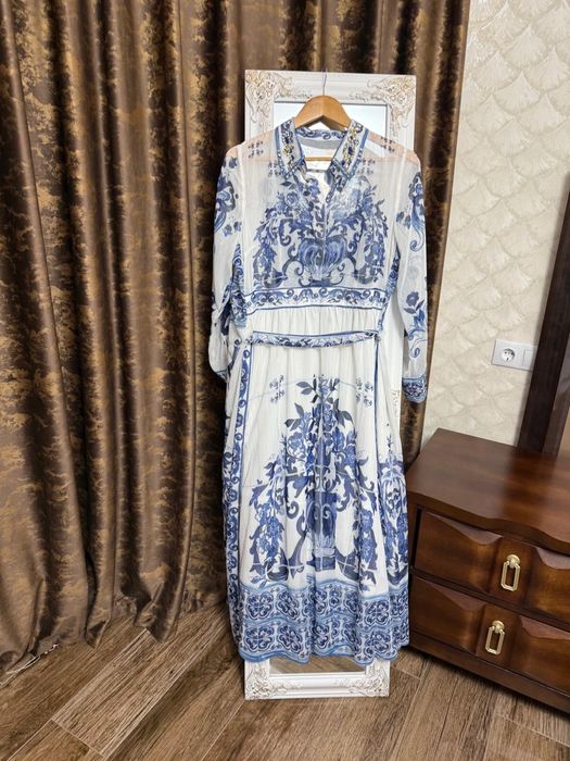 Rochie vaporoasa si eleganta