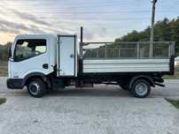 Nissan Cabstar Basculabil 3 Pozitii