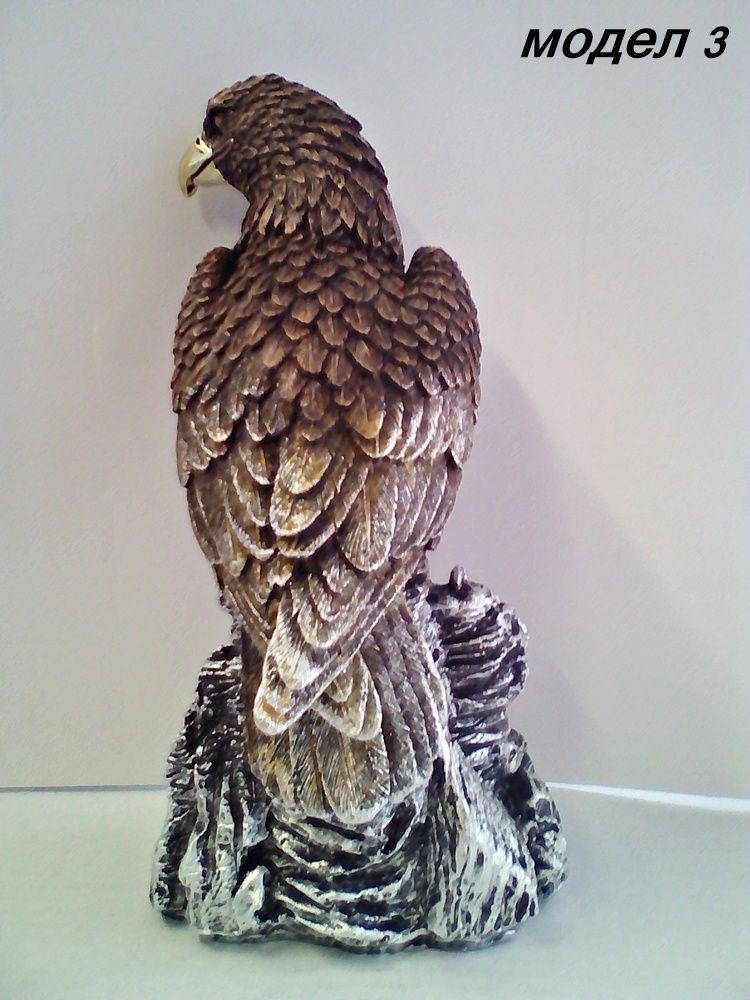 Статуетка орел- макък