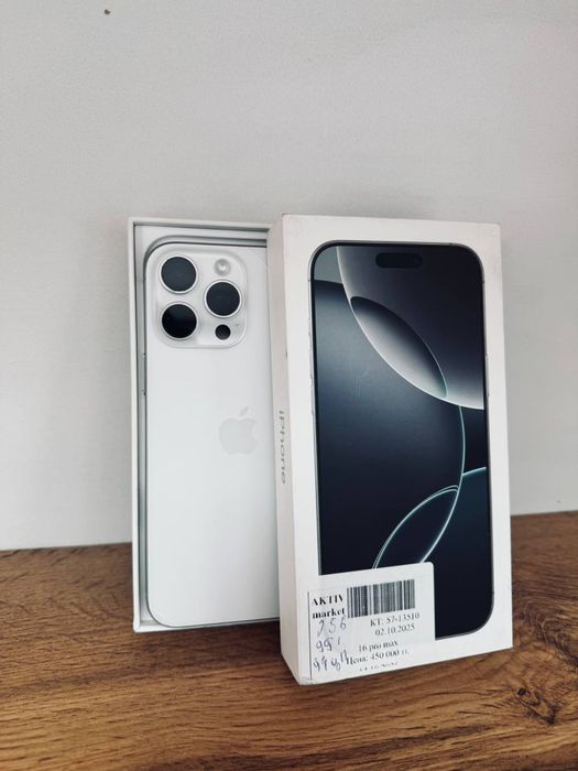 iPhone 16 Pro Max 256gb/99% от Актив Маркет Рассрочка 0-0-12