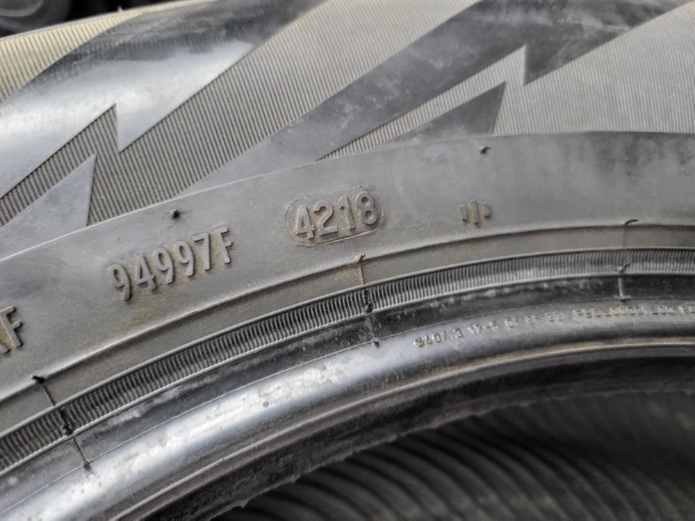 Зимняя резина 215/60 16 Pirelli