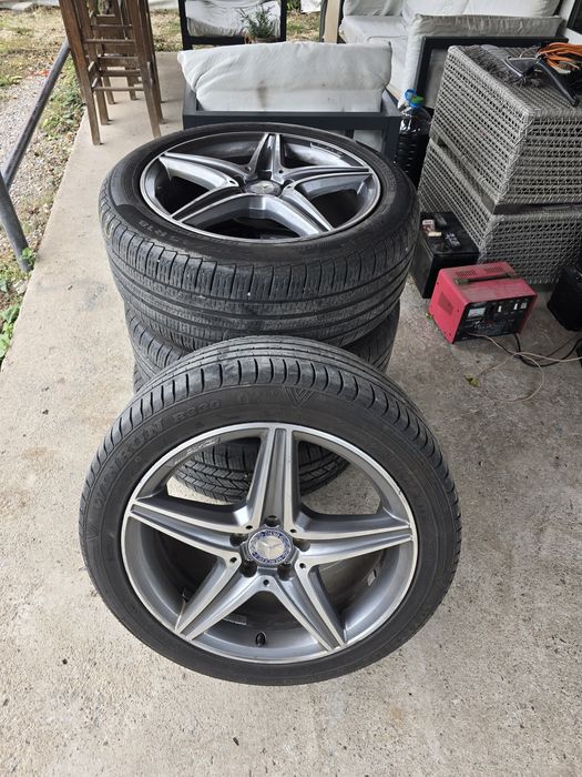 Джанти 18цола свалени от Е-класа W213 еднакви. Гумите са подарък.