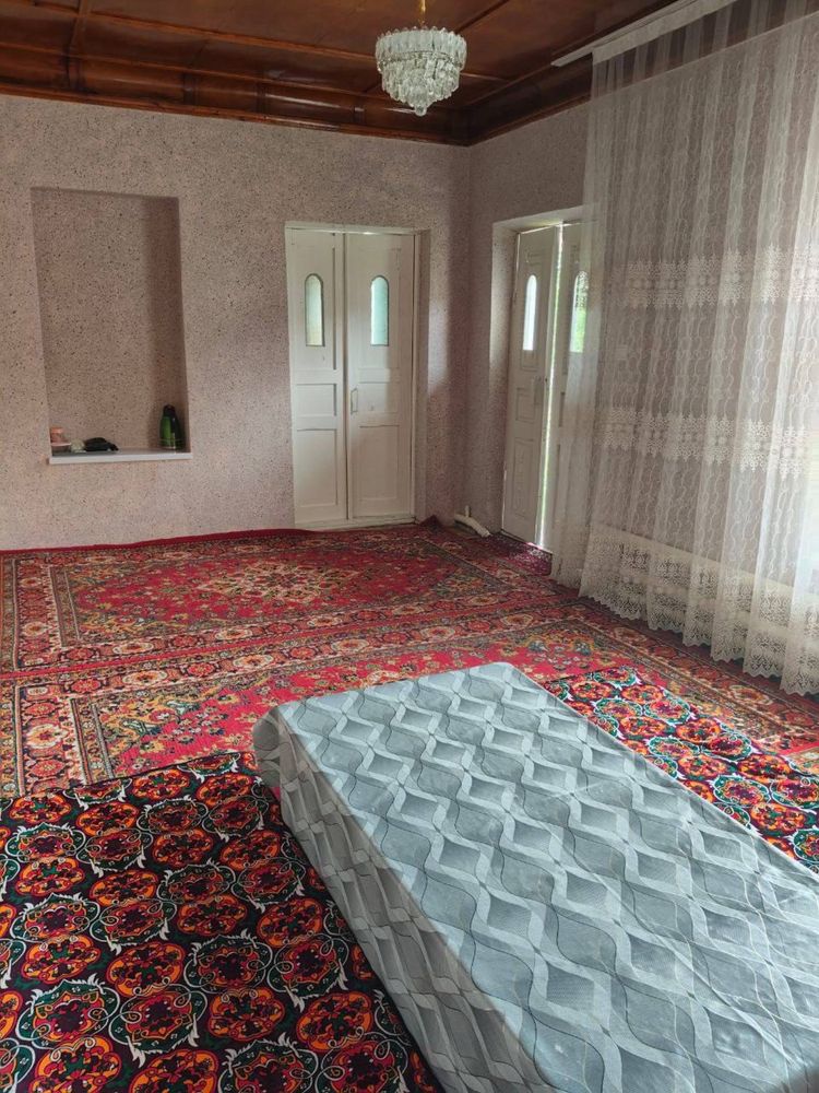 Chilonzorda Uchaska sotladi srochna yer narhda beraman 7 xona
