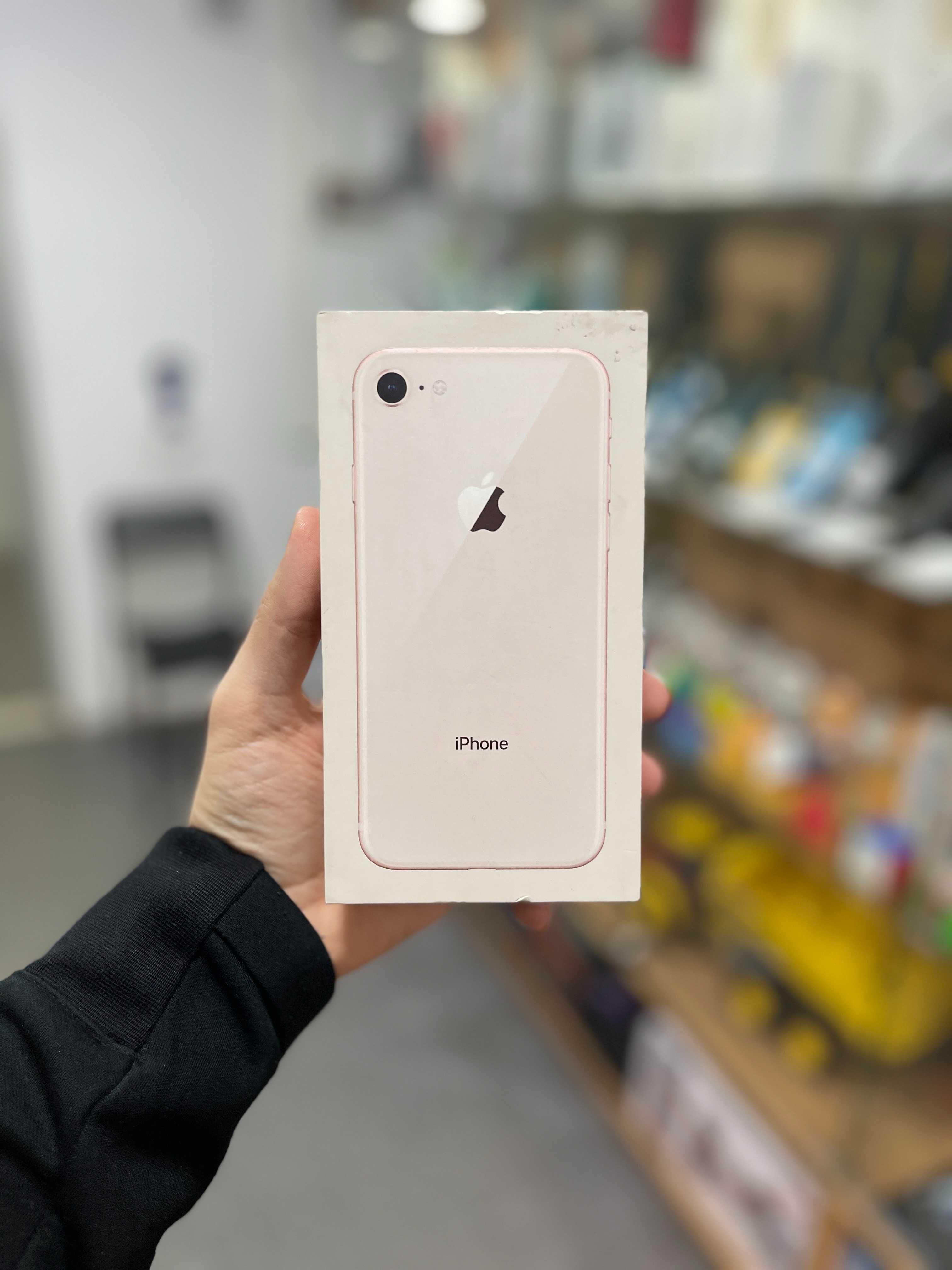 Apple iPhone 8 64 ГБ. Отличное состояние. Караганда