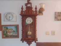 Ceas de perete-mecanic vechi , JUNGHANS ,made Germany .