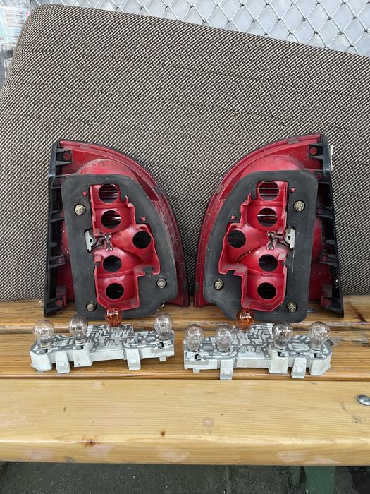 Оригинални стопове за пасат 5.5 седан оборудвани цената е за 1- брой