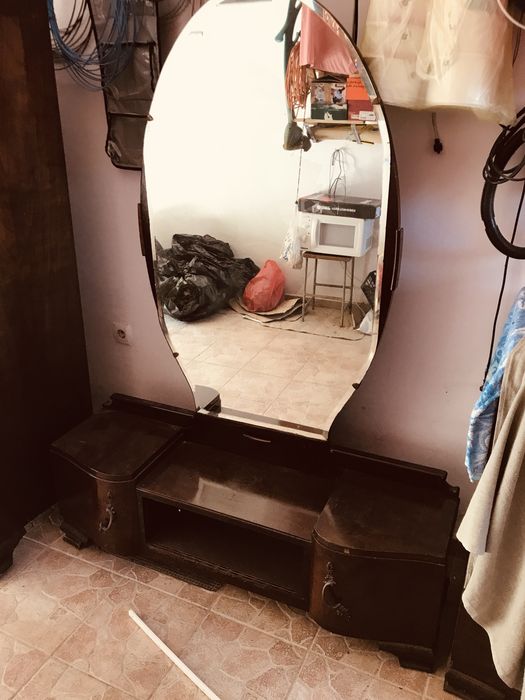 Set mobila 100 ani furnizor casa regala , fabrica Lengyel