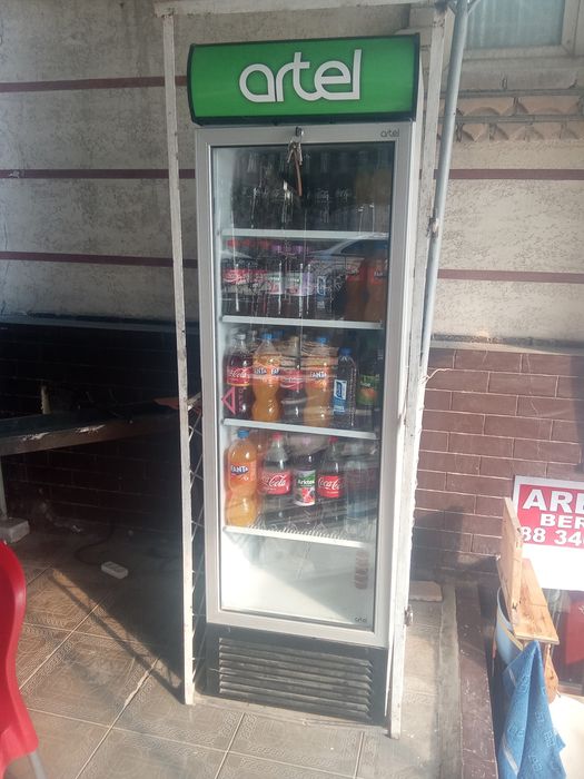 Holodilnik va morozilnik sotiladi