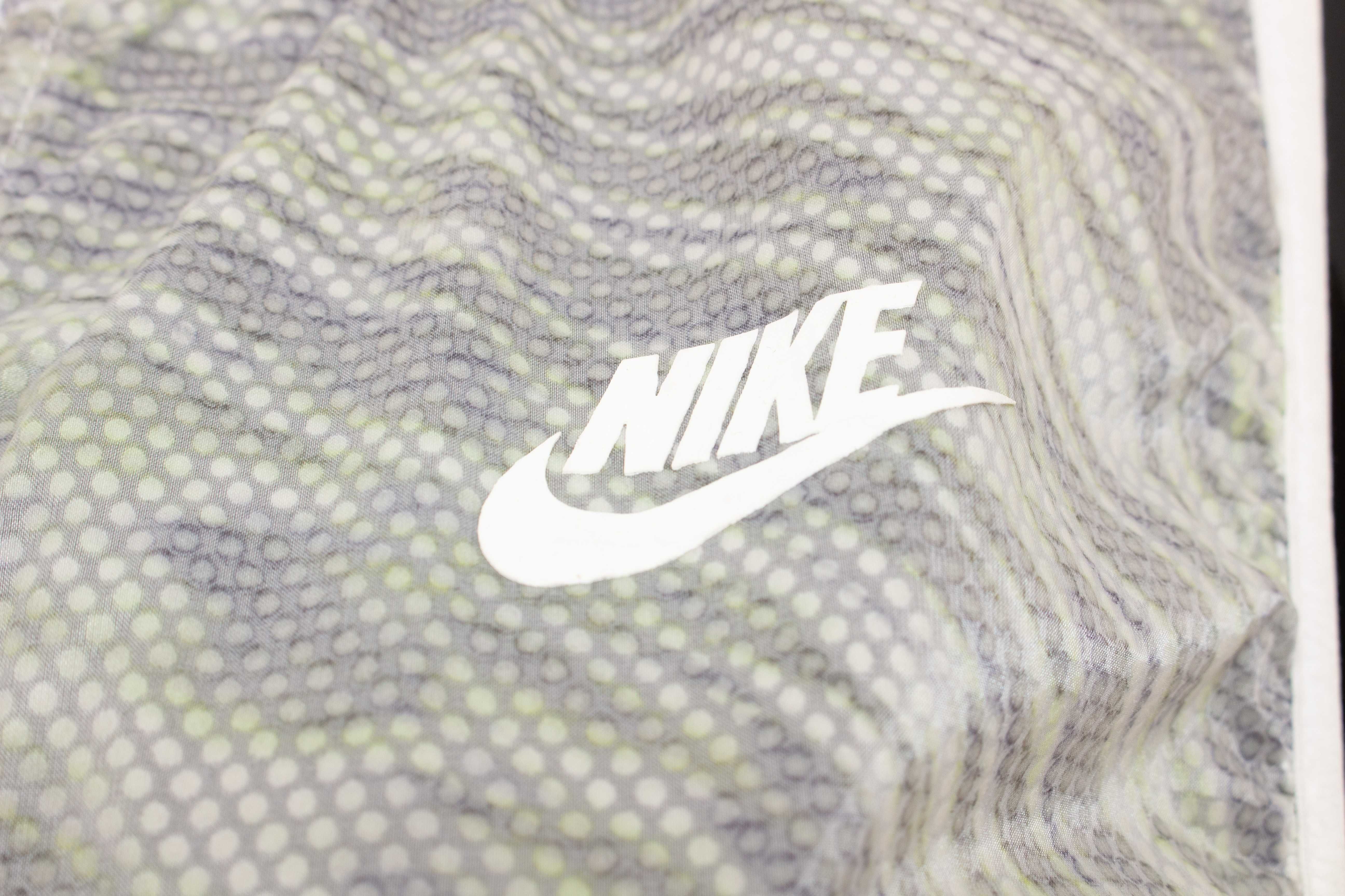 Nike Tech Hyperfuse оригинален дамски елек качулка грейка ветровка XL