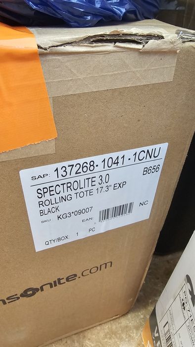 Troller Samsonite Spectrolite 3.0 17.3 pilot