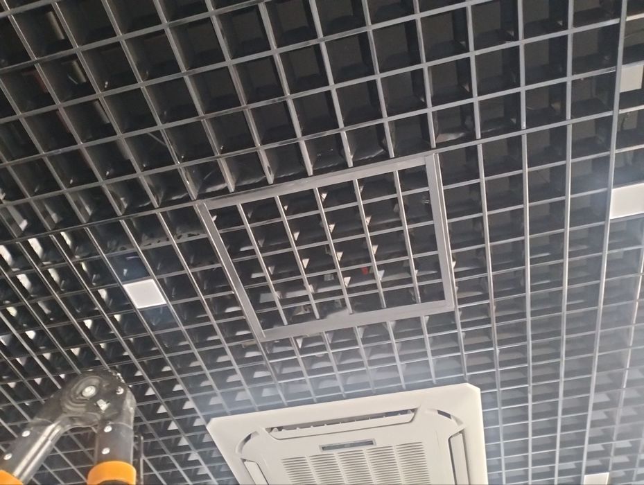 Grilyato Peramidasimon, Грилято Пирамидальний